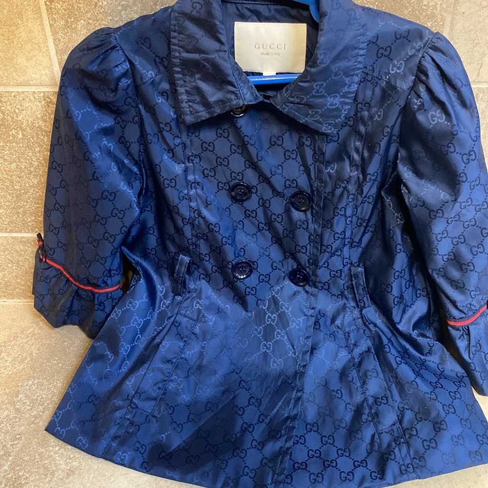 Girls navy blue Gucci logo jacket, size 4T